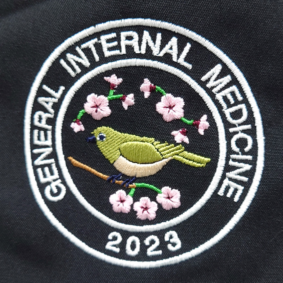 総合病院 国保旭中央病院様2023年　左袖刺繍デザイン